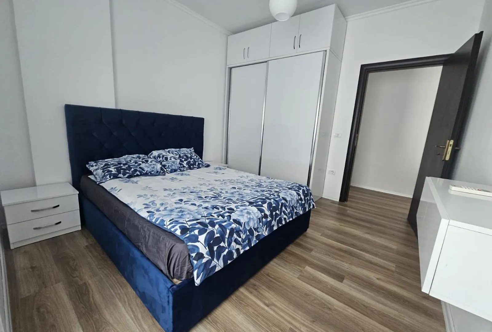 Kamla Apartment Golem  Albania