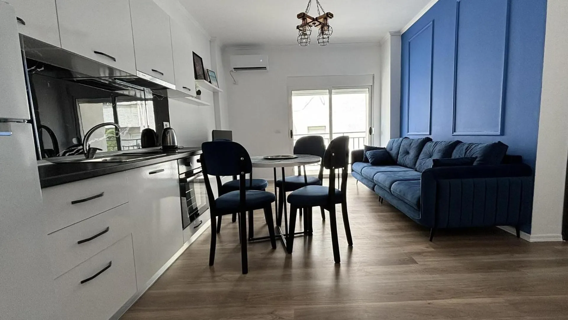 Kamla Apartment Golem